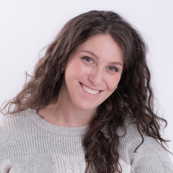 Meet Stacey Silvs Sells! - Picture 1 of 1